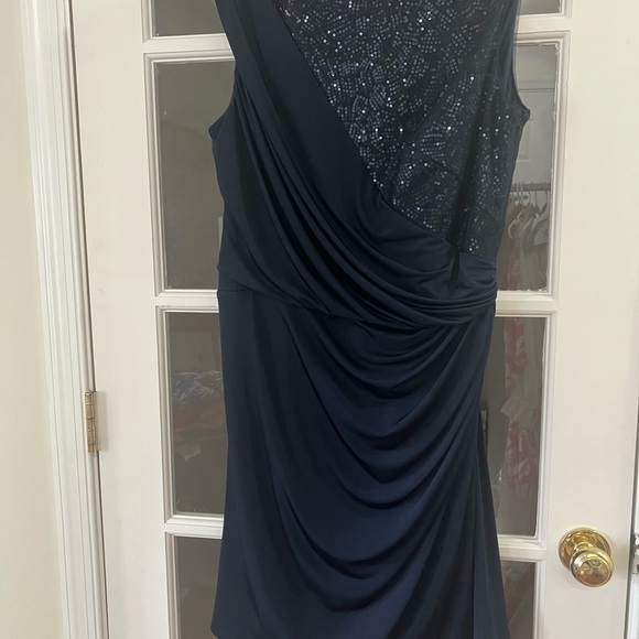 Tadahi Shoji Blue Rushed Side Sequin Dress - Size XL - Picture 9 of 9